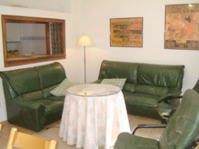 Completely refurbished apartment in the Albaicín of Granada, with a great sight of the Alhambra.. Oasis Real Estate. Houses in Granada, Spain.