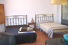Inmobiliaria Oasis en Granada. Oasis Real Estate. Houses in Granada, Spain.