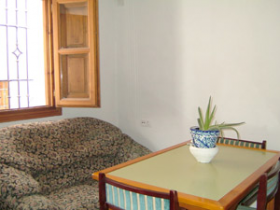 Apartamento amueblado en el Albaicín, a 5 minutos de Plaza Nueva, centro de Granada.