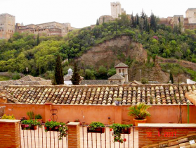 Vistas de la Alhambra desde casa morisca en venta en el Albaicín, Granada.