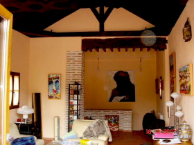 Interior de una casa en venta en el Albaicín, Granada.