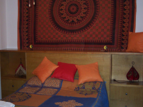 Habitación de apartamento en venta en el Albaicín, Granada.