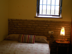 Dormitorio de apartamento en venta en Granada.