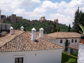 Oasis Real State. Houses in Granada, Spain