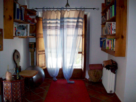 Sal�n de duplex en ALbaic�n, Granada.